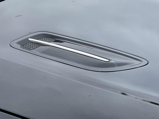 Kia Stinger Photo 22