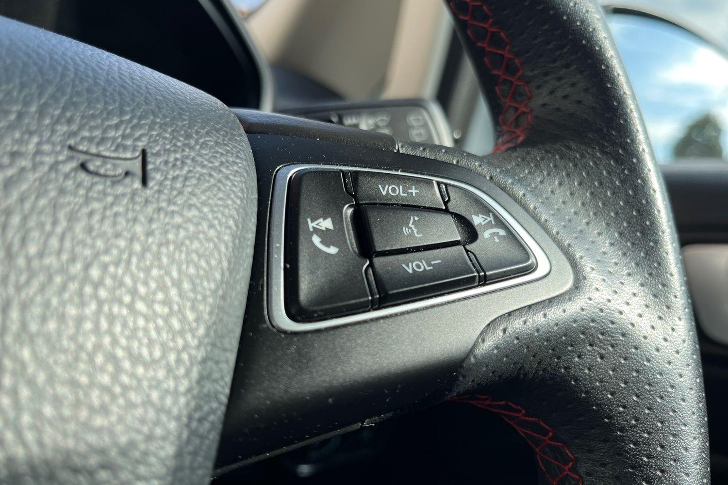 Ford ECOSPORT Photo 39