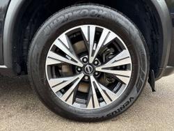 NISSAN X-Trail Photo 5