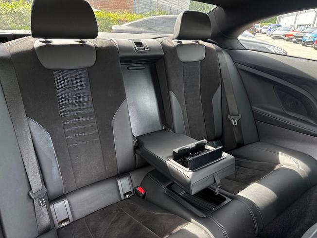 BMW 2 Series Photo 29