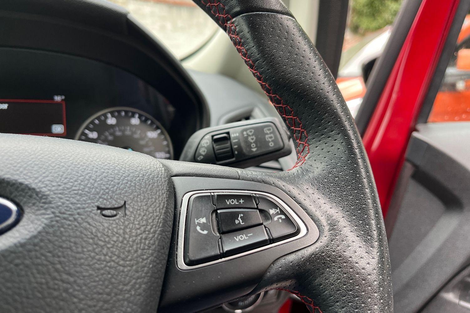 Ford ECOSPORT Photo 25