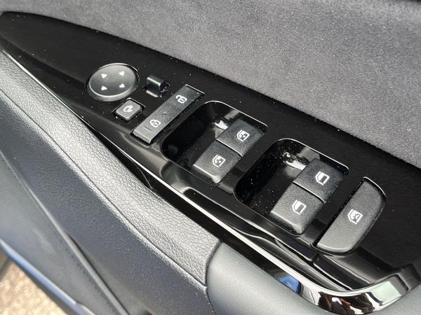 Kia Sportage Photo autoimg-8389c7d580e3347ec73cc4f52a15ec0693dd4a5d.jpg
