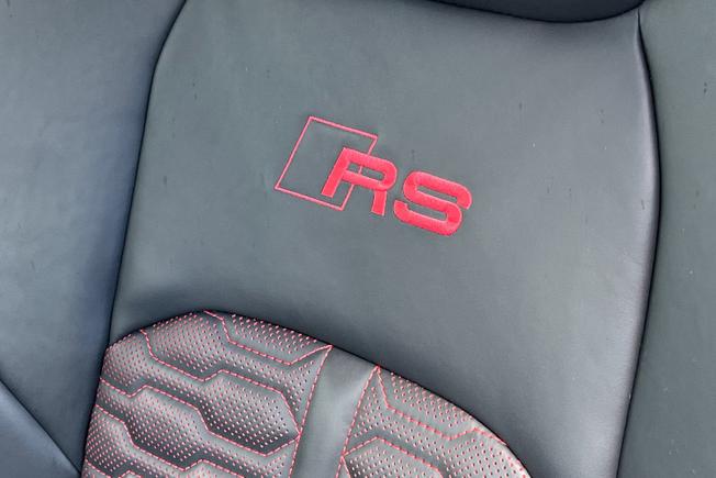 AUDI Rs6 Avant Photo 40