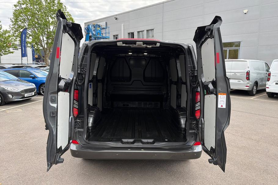 Used Ford TRANSIT CUSTOM WR24EFS 6