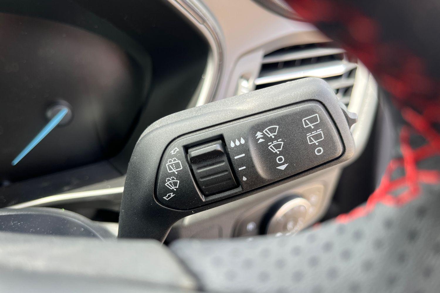 Ford FOCUS Photo 14