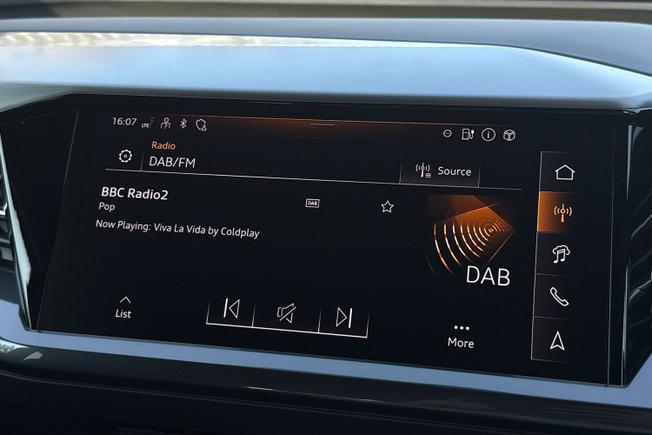 AUDI  Q4 SUV Photo 13