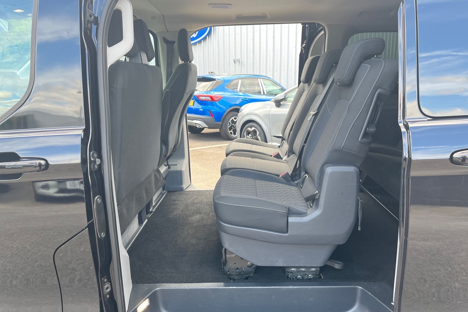 Ford TRANSIT CUSTOM Photo 21