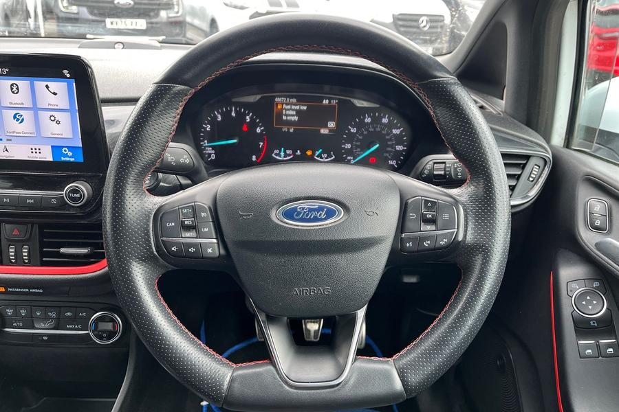 Ford Fiesta Photo autoimg-83956c65d6be6ac2a0917ef0212fafb20cc9372f.jpg
