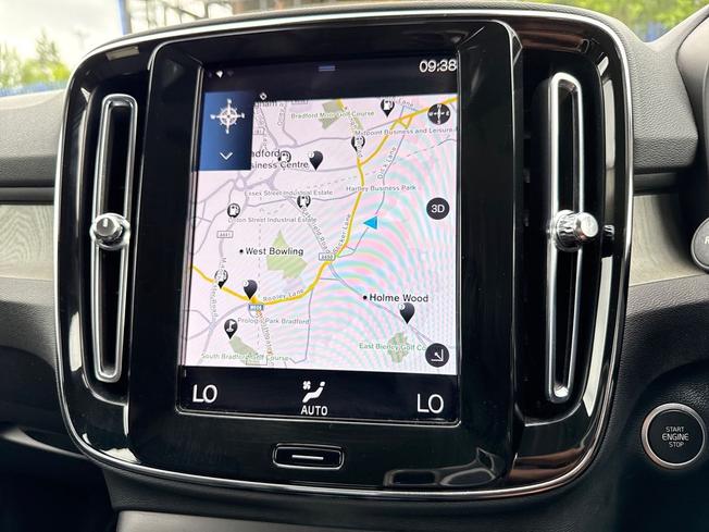 VOLVO Xc40 Photo 14