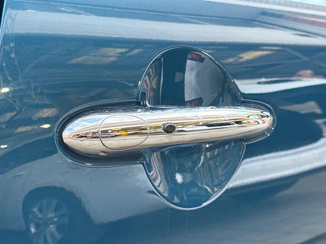 MINI Hatch Photo 40