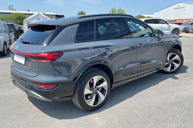 AUDI Q6 E-Tron Photo 52