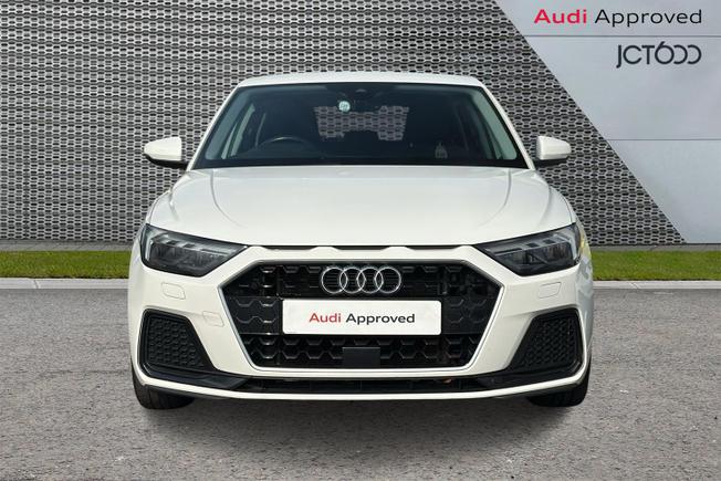 AUDI A1 Photo 8