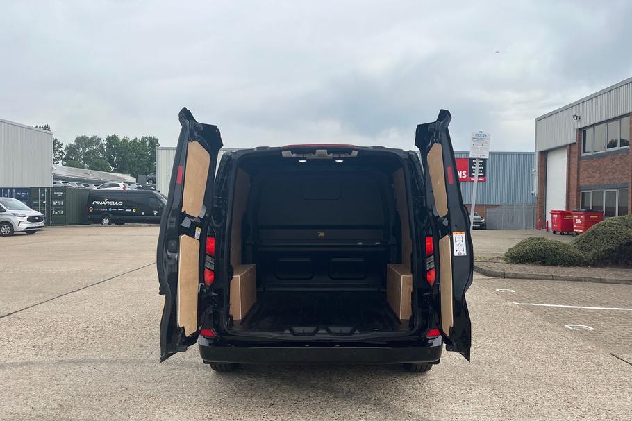Used Ford TRANSIT CUSTOM MT75FFH 6