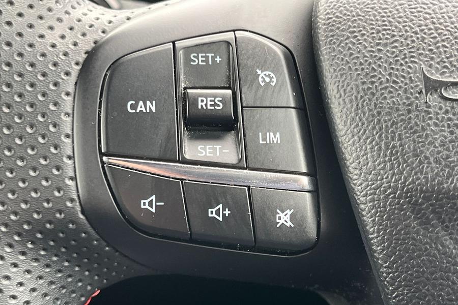 Ford PUMA Photo autoimg-83b1d4881a1c1a584ff1c1314033de657530b12d.jpg