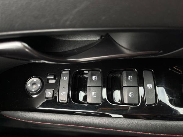 Hyundai TUCSON Photo autoimg-83b28c6c3ac39757f29ce9851cfab0b0589b14b2.jpg