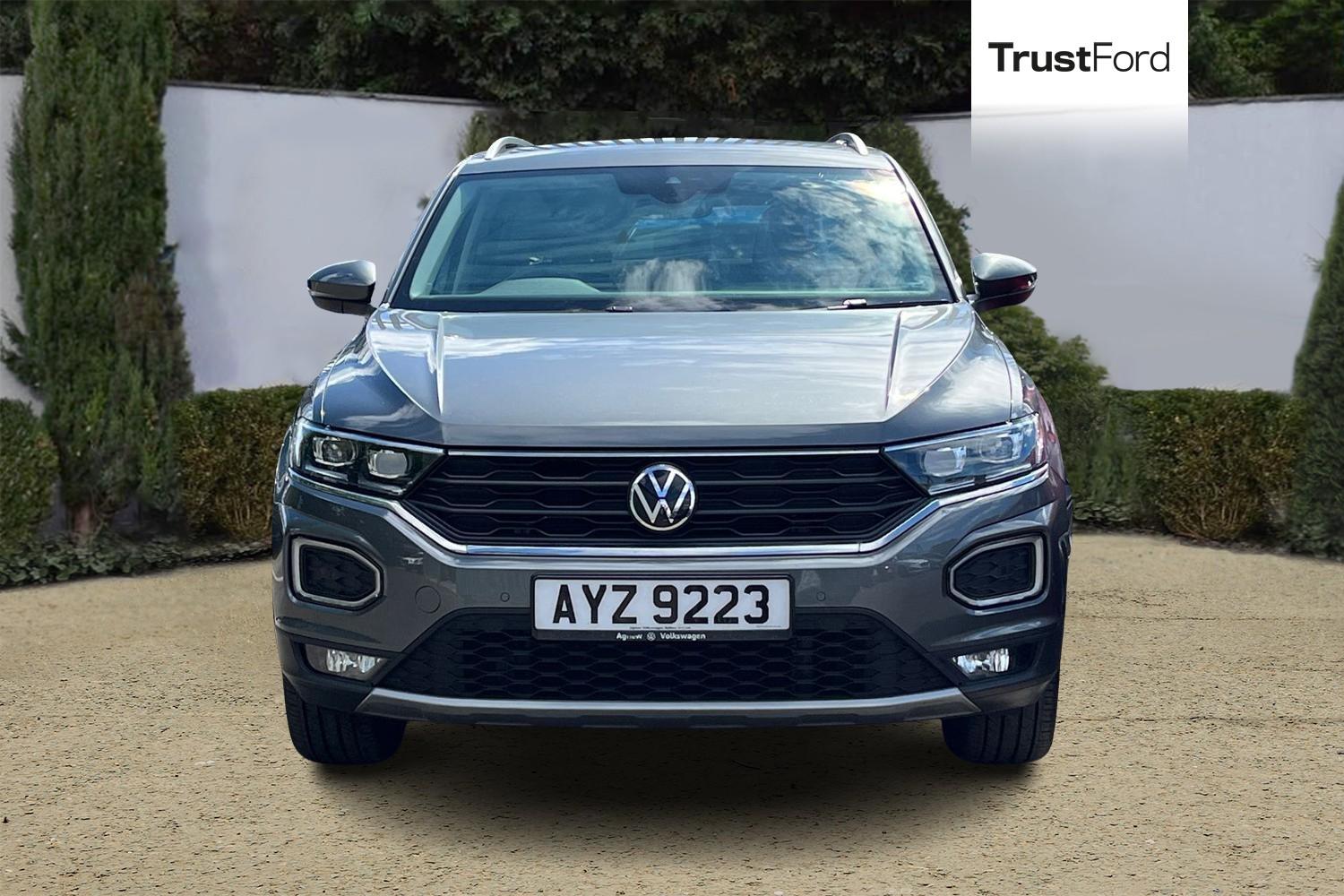 Volkswagen T-ROC Photo 5