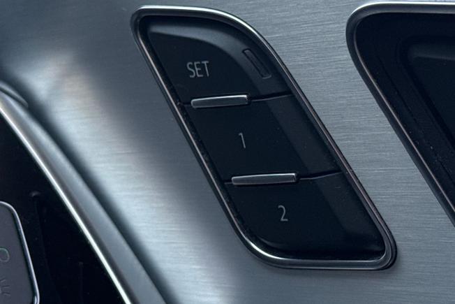 AUDI Sq7 Photo 22