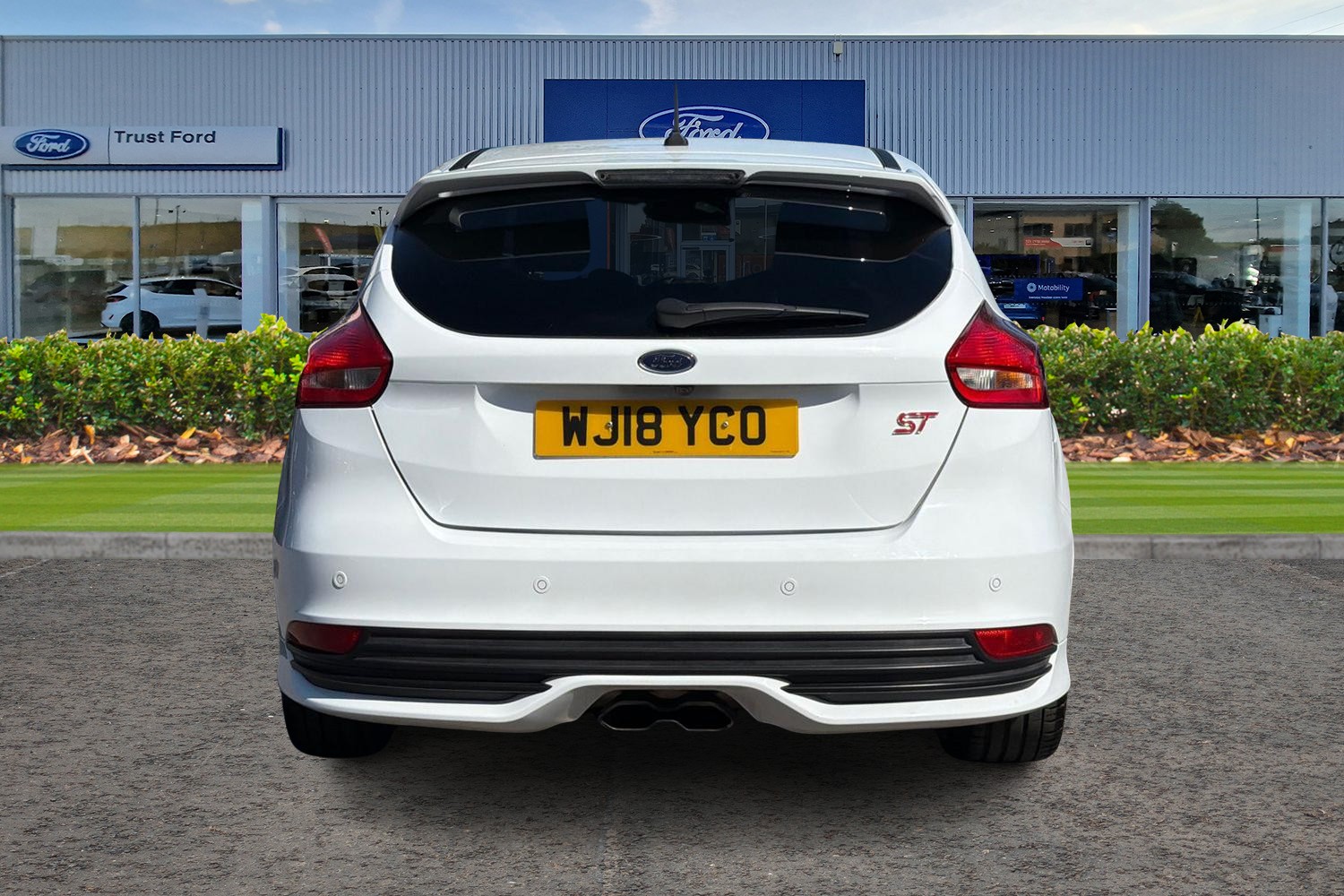 Ford FOCUS Photo 6