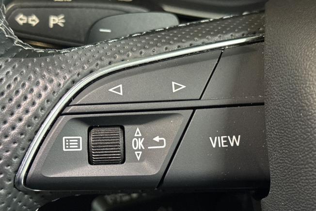AUDI Q5 Photo 17
