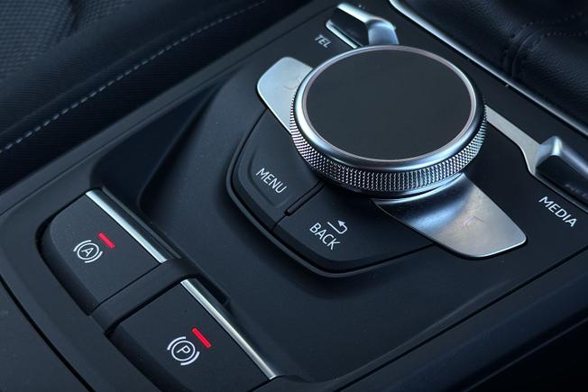 AUDI Q2 Photo 24
