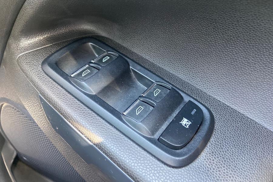 Ford ECOSPORT Photo autoimg-83d2fc5f94a331c4cb6dd8cbb16d6320cc9138bc.jpg