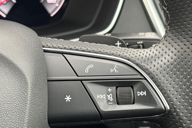 AUDI Q5 Photo 17