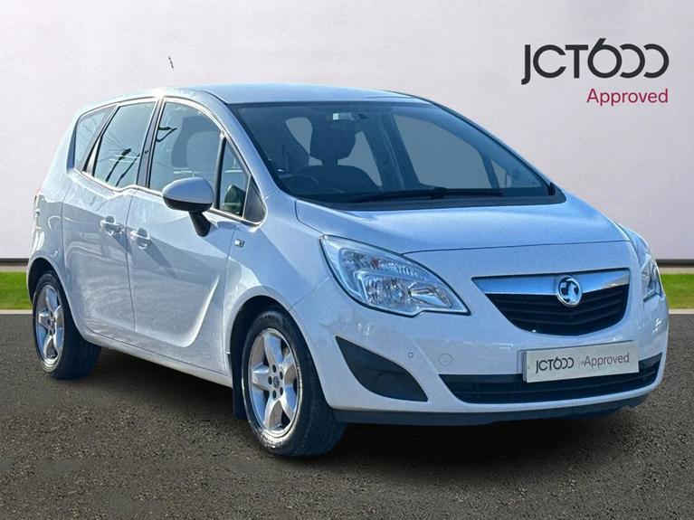 Used 2013 VAUXHALL Meriva 1.4T 16V Exclusiv MPV 5dr Petrol Auto Euro 5 (120 ps) White at JCT600