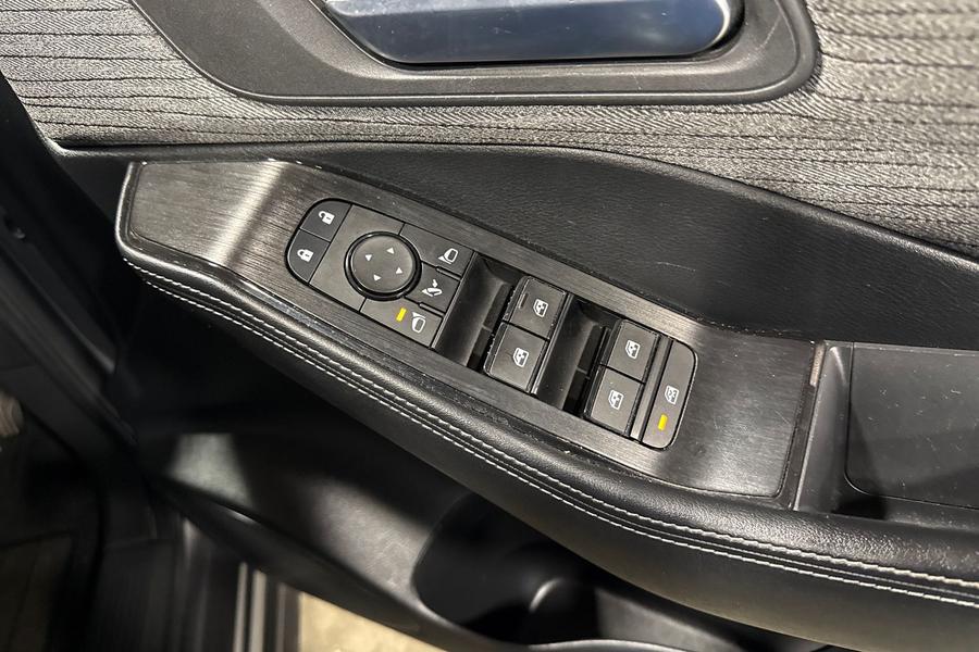 Nissan X-TRAIL Photo autoimg-83daec2baac9dfc62b20d6f04e53a7ed88752c86.jpg