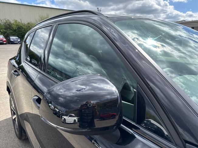 VOLVO Xc40 Photo 20