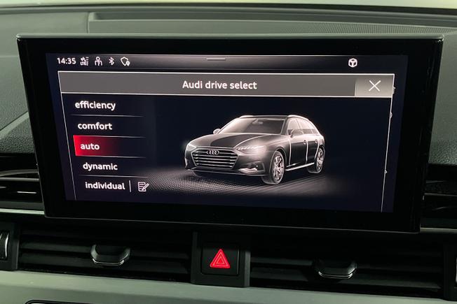 Audi A4 Avant Photo 22