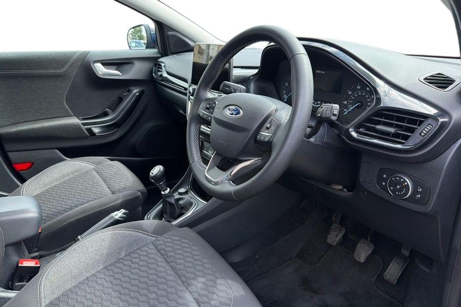 Ford PUMA Photo autoimg-83e1f315d20387a0a4884b6e049a6076249b62fc.jpg