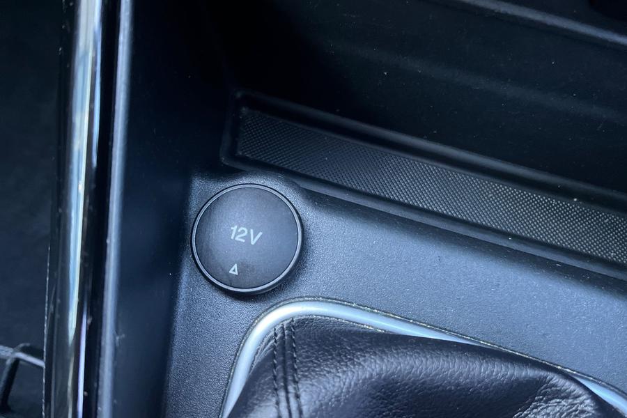 Ford ECOSPORT Photo autoimg-83e24a1862a9ddf3225ff497bd92dcff71cc7c5b.jpg
