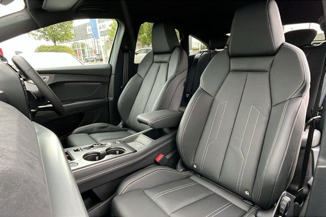 AUDI  Q4 Sportback Photo 21