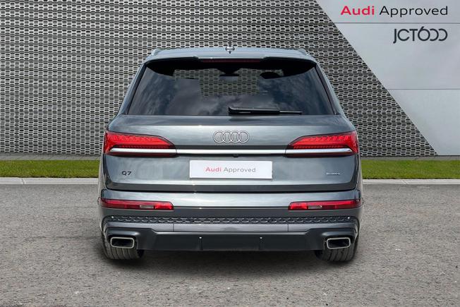 Audi Q7 Photo 7