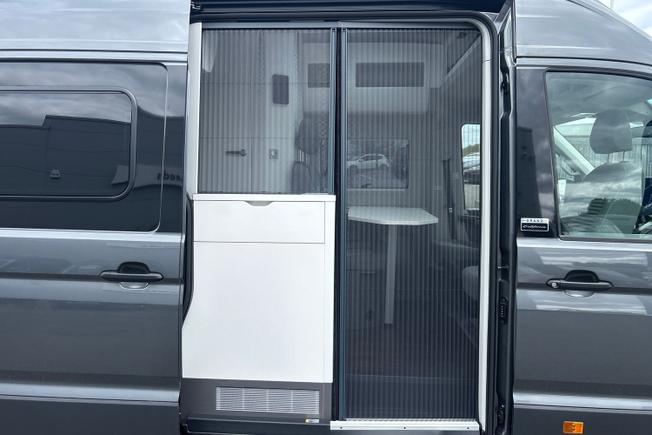 Volkswagen Grand California Photo 27