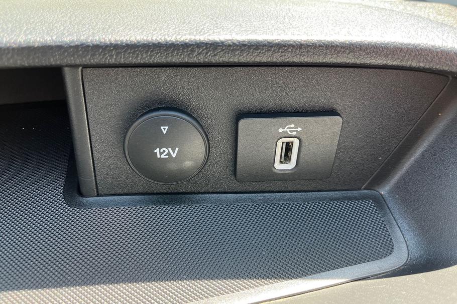Used FORD TRANSIT CUSTOM YH22HFO 17