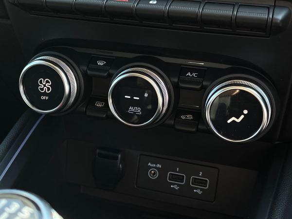 Renault Clio Photo autoimg-83e8d681d98f3bcbe9328d487c16620fdbe0f66e.jpg