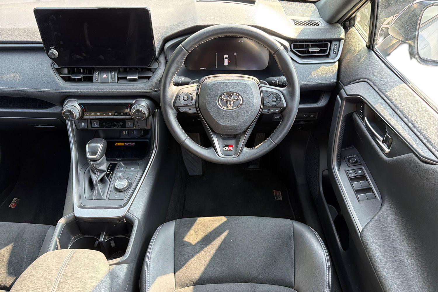 Toyota RAV4 Photo 10