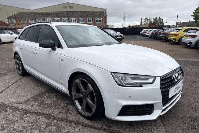 AUDI A4 Avant Photo 22