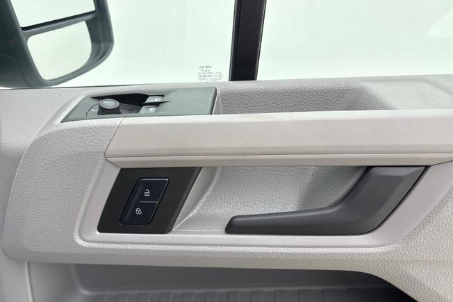Volkswagen Crafter Photo 27