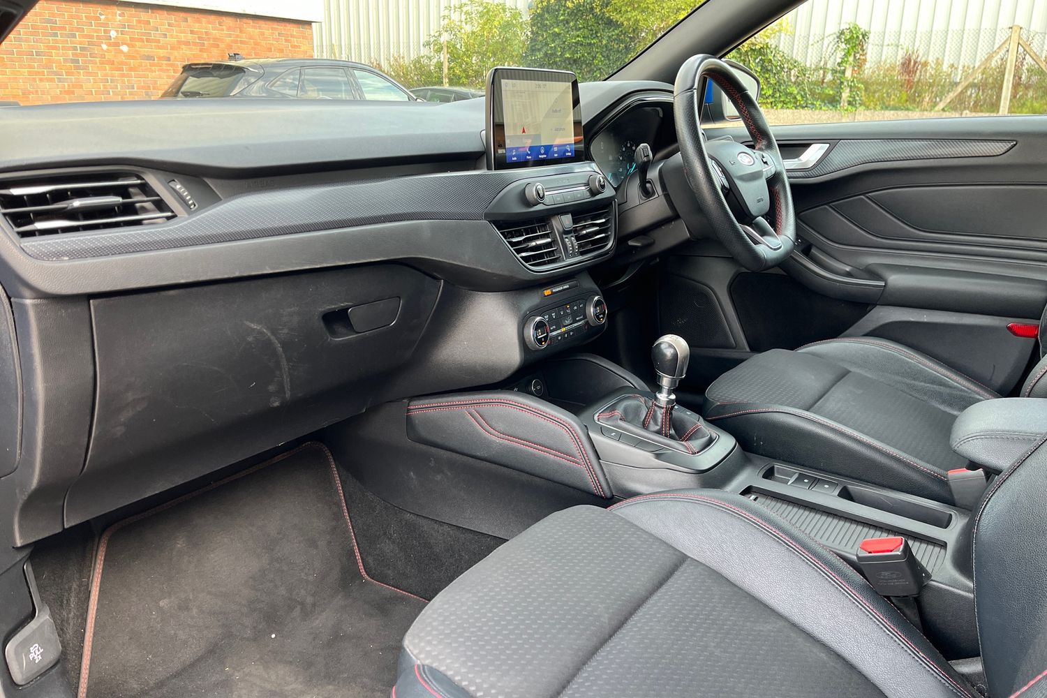 Ford Focus Photo 17