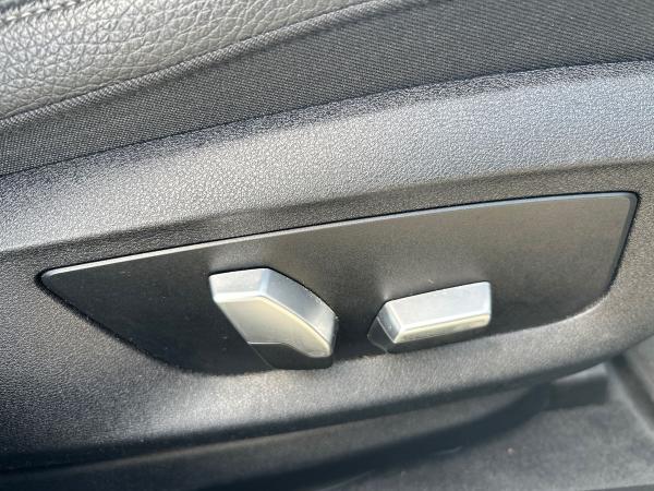 BMW 5 Series Photo autoimg-83f223fea3a40ab5366e5018ee7ef05ad56da0aa.jpg