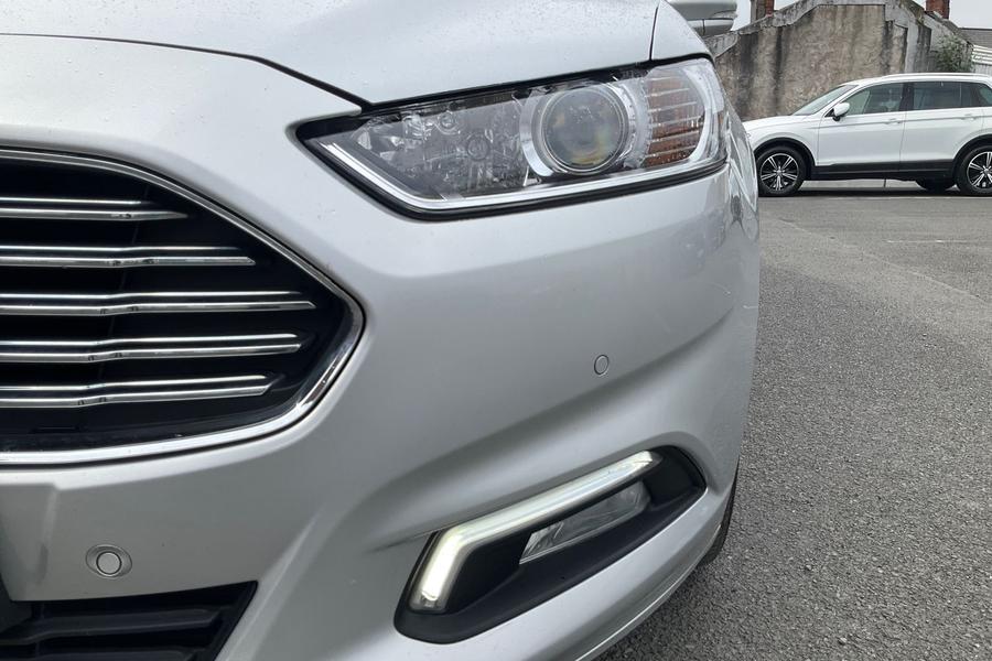 Ford MONDEO Photo autoimg-83f4db6f54dd174a064543e014c5362903592b39.jpg