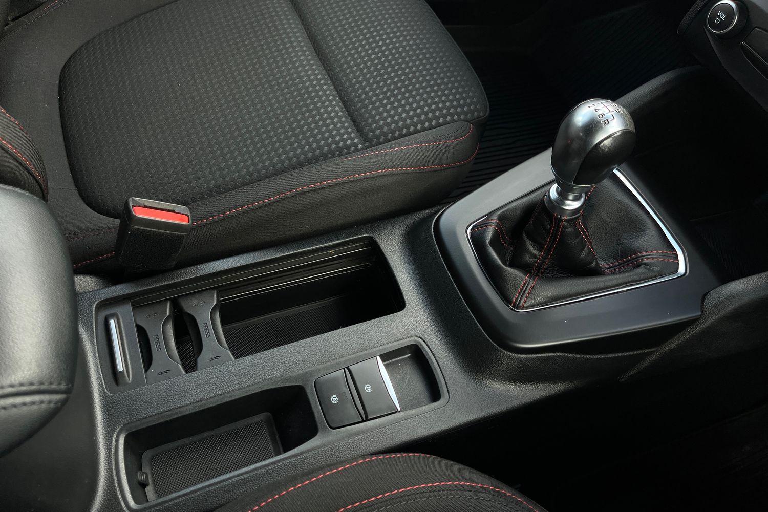 Ford Focus Photo 37
