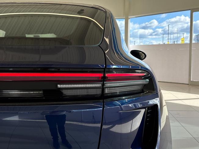 PORSCHE Macan Photo 50