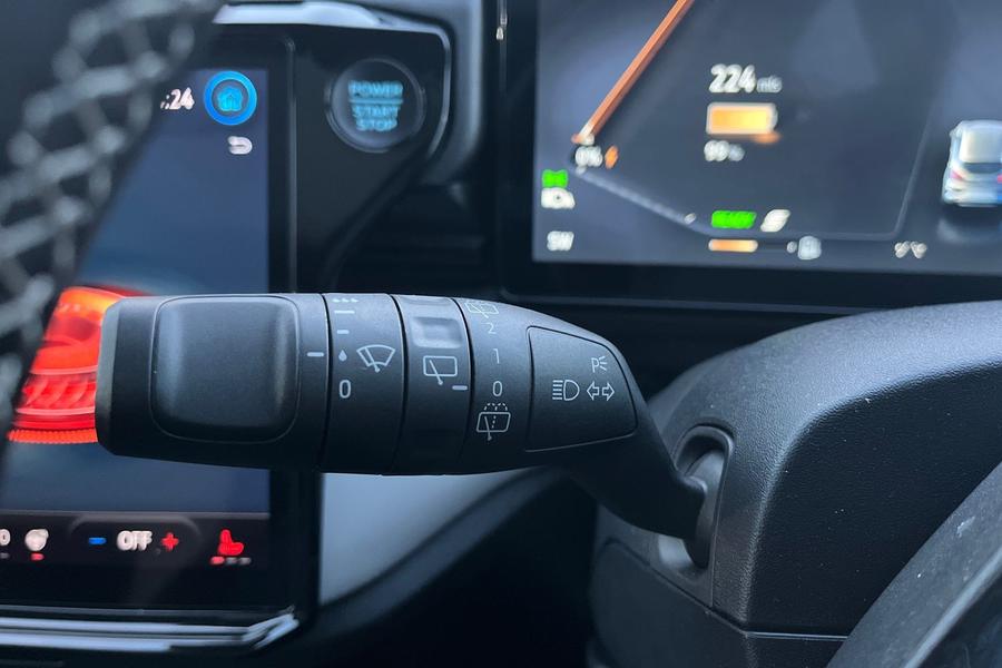 Ford PUMA Photo autoimg-83f6ee77011766b51b1e4fbebc6e8254731cd76c.jpg