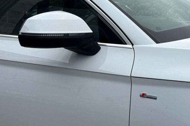 AUDI Q5 Photo 20