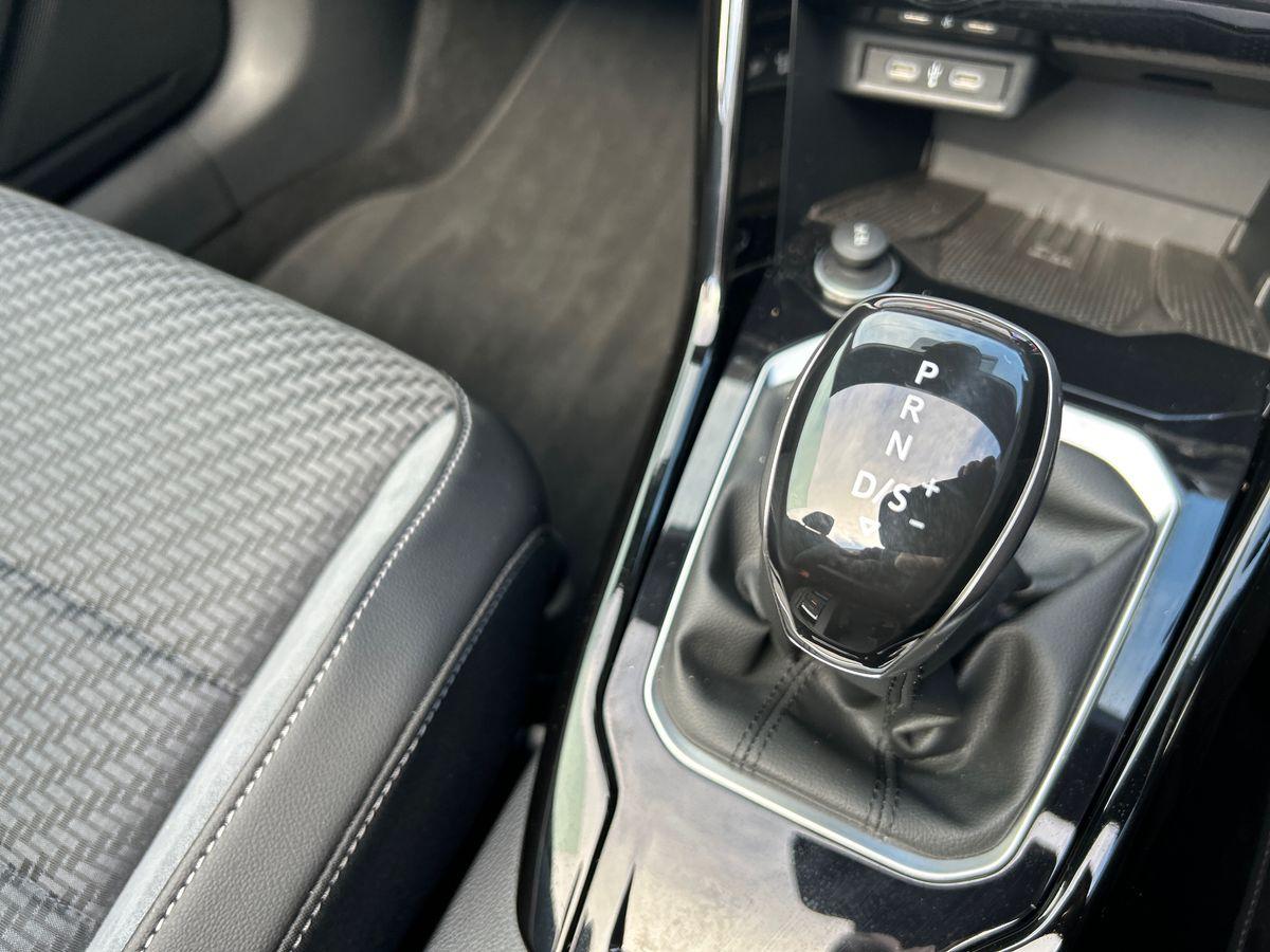Volkswagen T-Roc Photo autoimg-83f91428fc3cdc1c9f607135503888bb9963743a.jpg