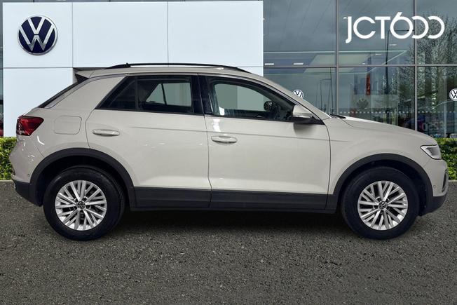 VOLKSWAGEN T-Roc Photo 4