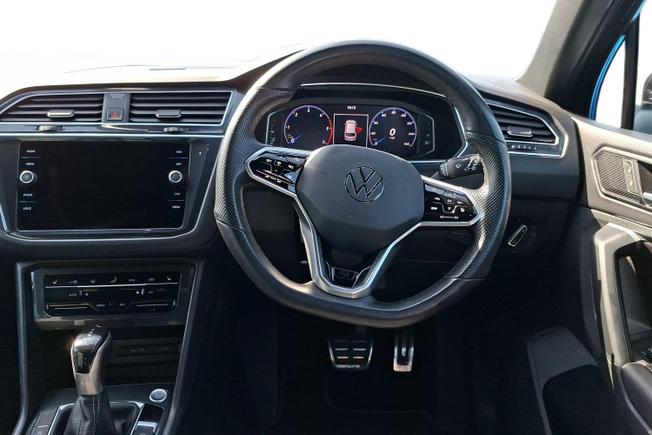 VOLKSWAGEN Tiguan Photo 11